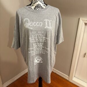NWOT Queen II Shirt size 2XL grey Band tee Rock Album Tracklist 70s